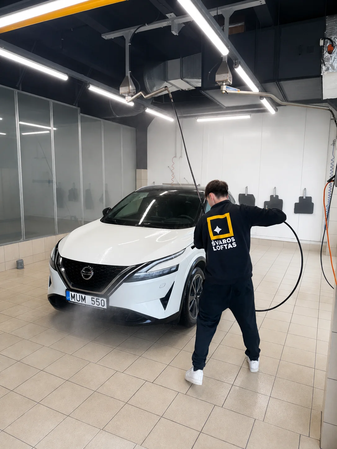 Švaros Loftas – photo from the car care centre 6