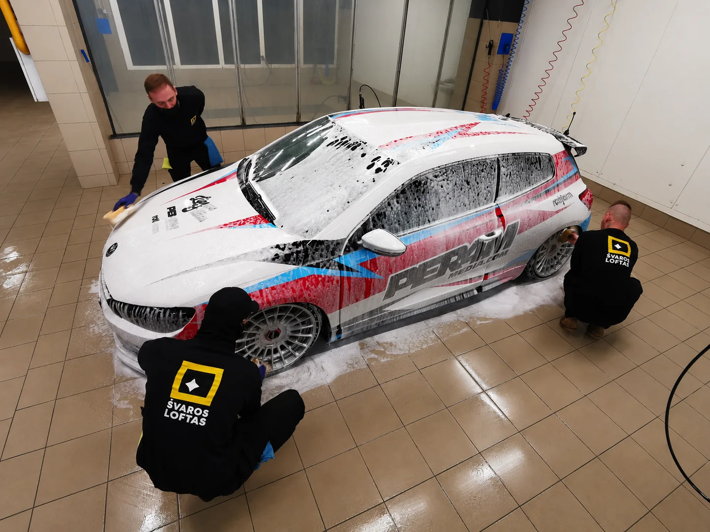 Švaros Loftas – photo from the car care centre 11