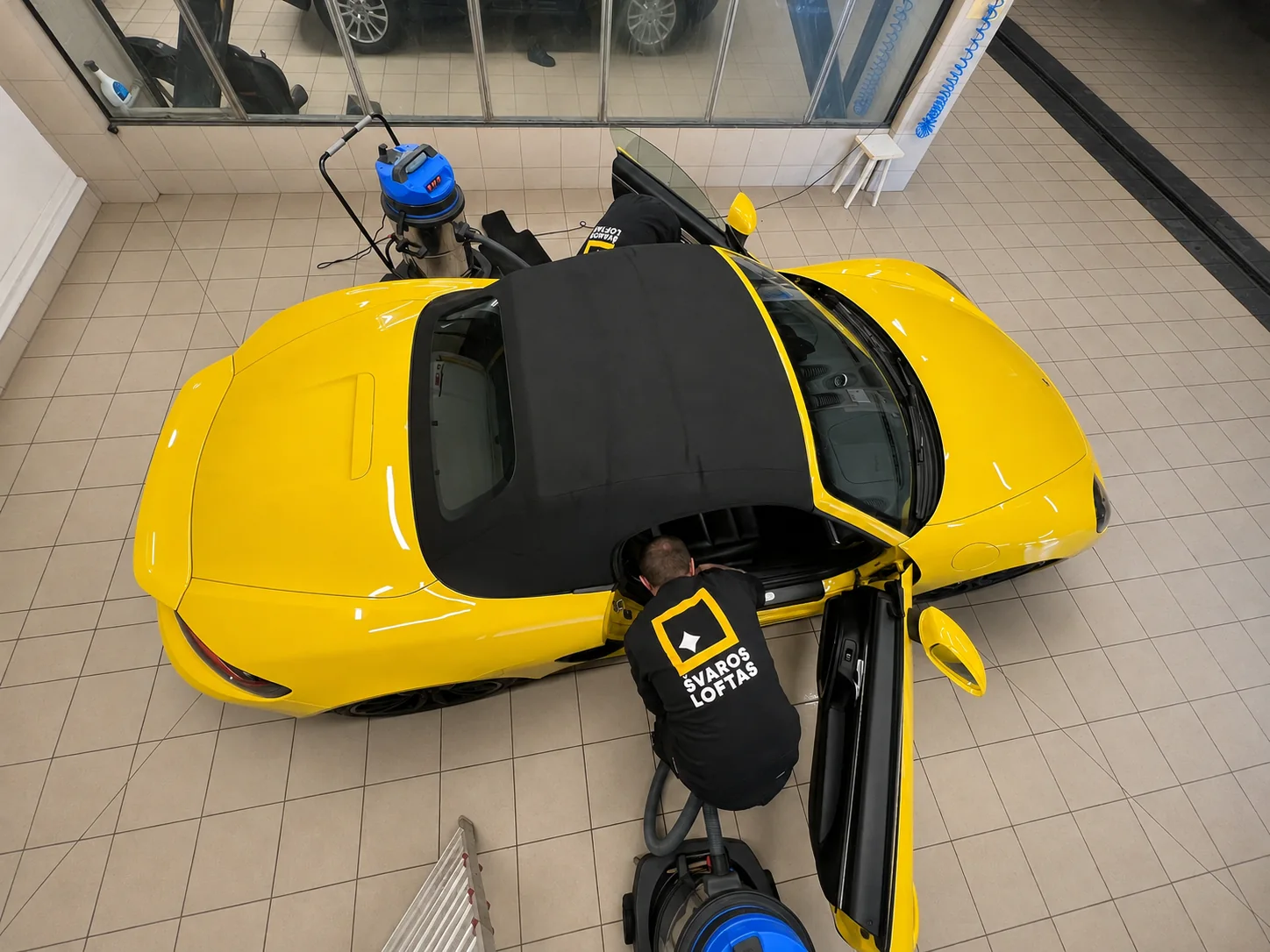 Švaros Loftas – photo from the car care centre 15